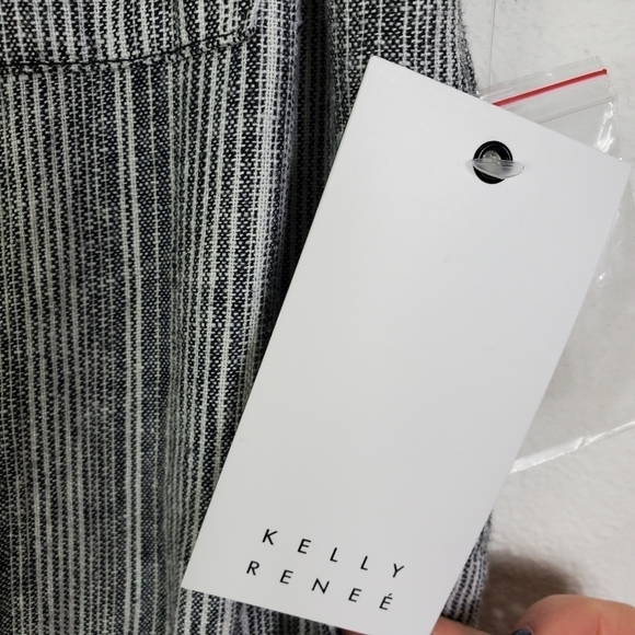 KELLY RENEE LINEN BLEND SLEEVELESS ROMPER - Picture 6 of 7